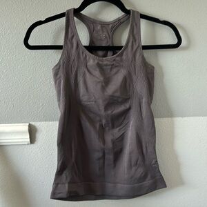 Element work out tank #356